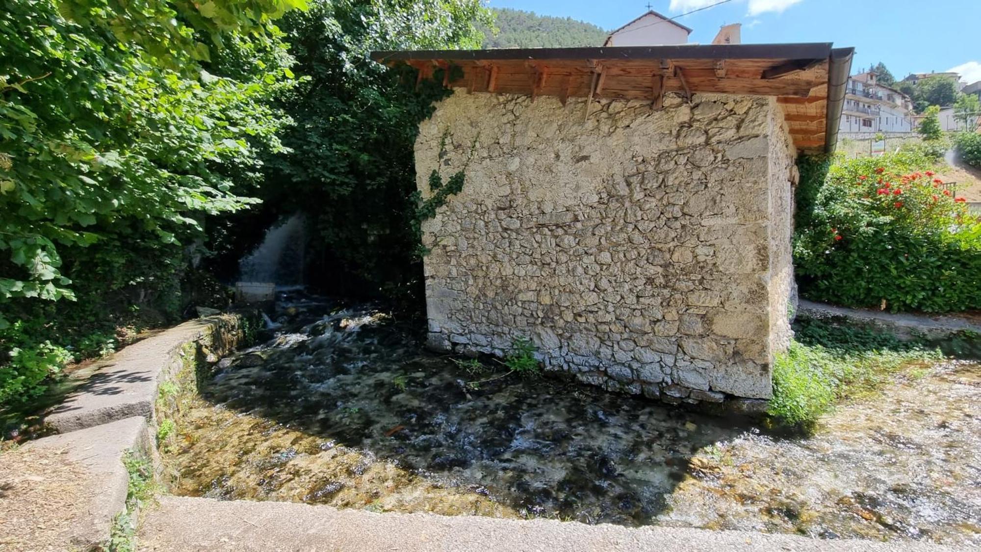 B&B Al Vecchio Mulino Celano Luaran gambar