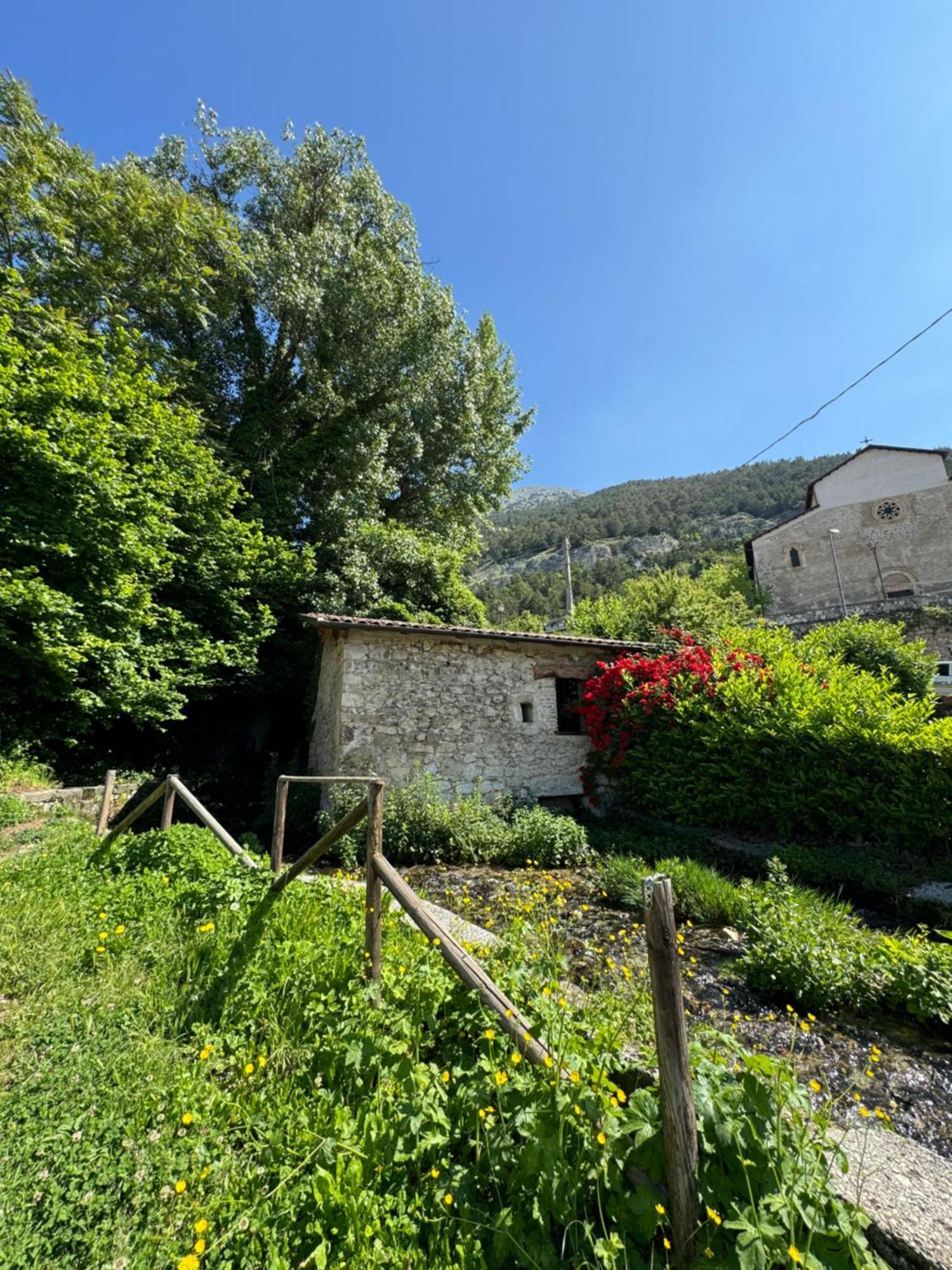 B&B Al Vecchio Mulino Celano Luaran gambar